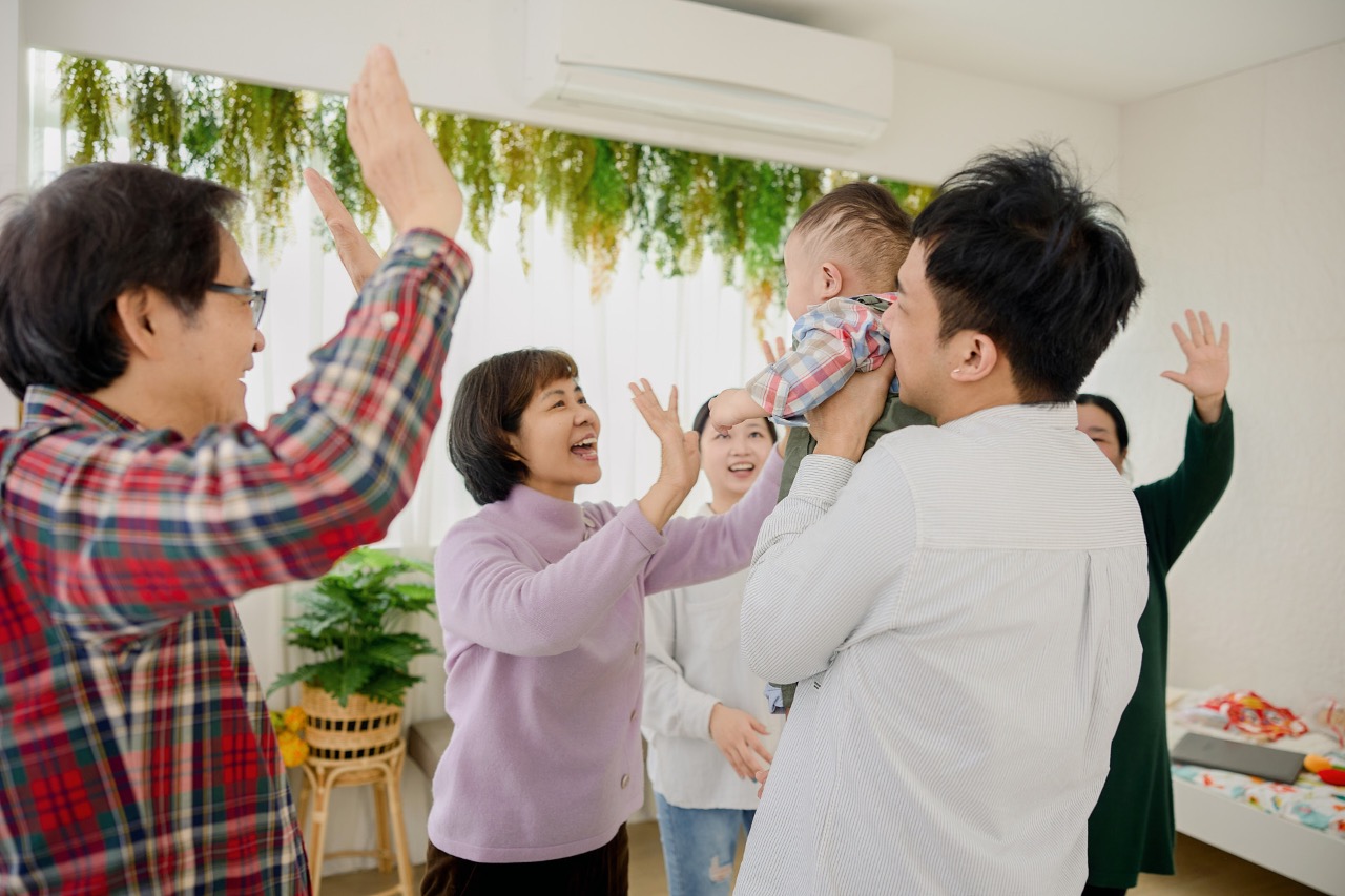家人合照飛高高